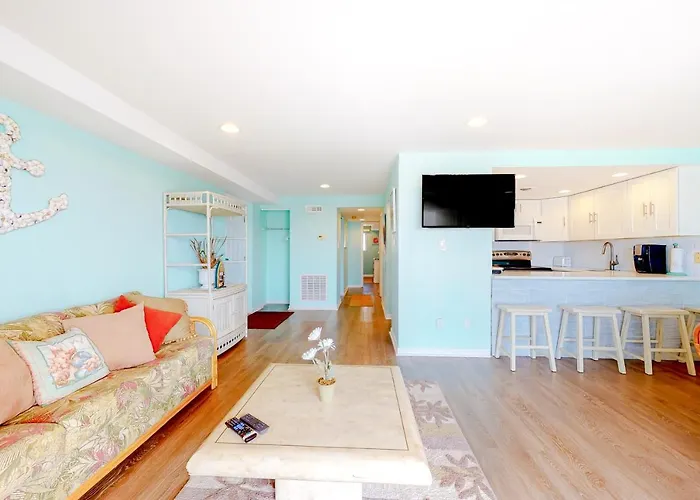 Waves 307 Apartment